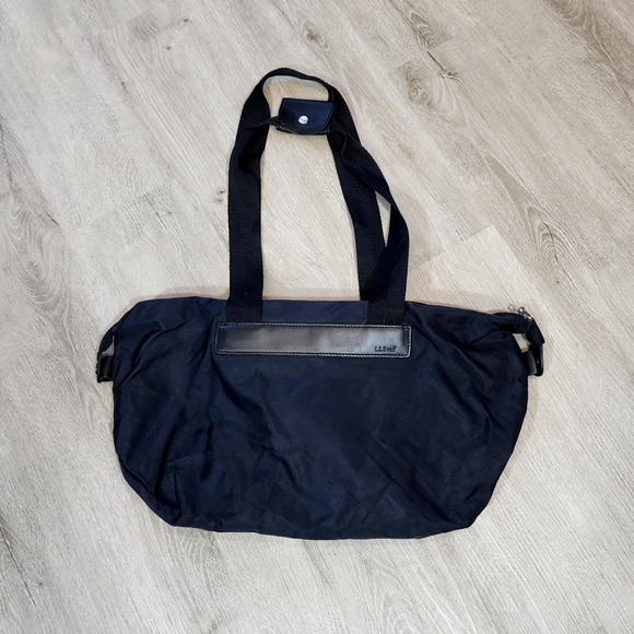 L.L. Bean Handbags - L.L. Bean Medium Size Travel Bag Plus Mini Bag